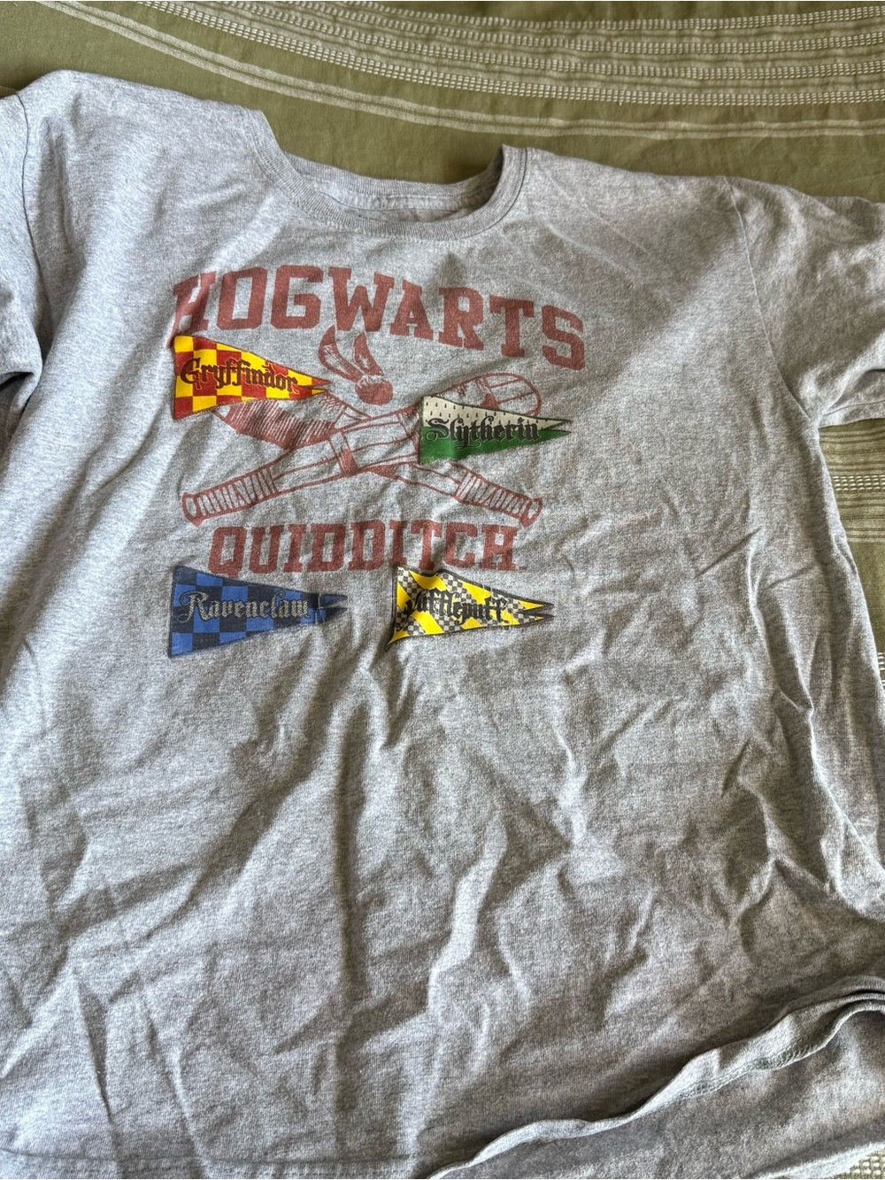 Hogwarts tee